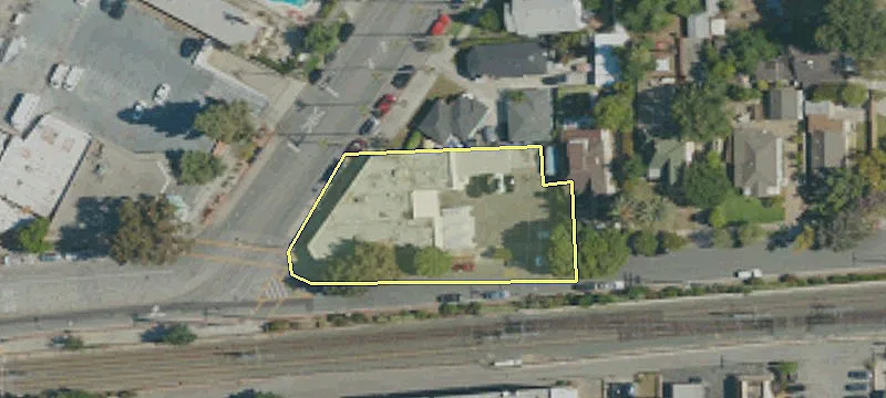 301 Pasadena Ave