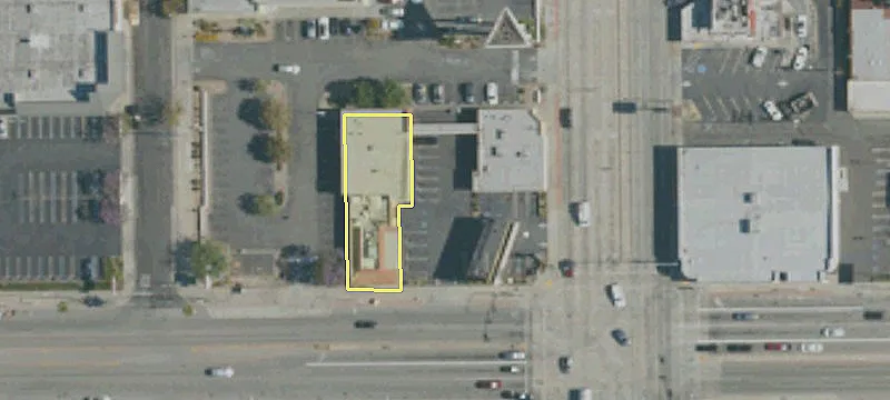 3681 Colorado Blvd