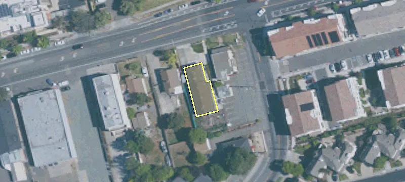 3620 Peralta Blvd