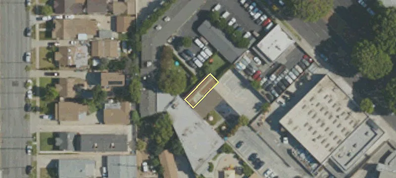 2300 Main St