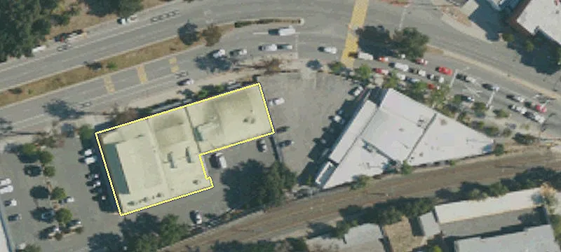 211 Pasadena Ave