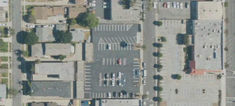 12139 Hawthorne Blvd