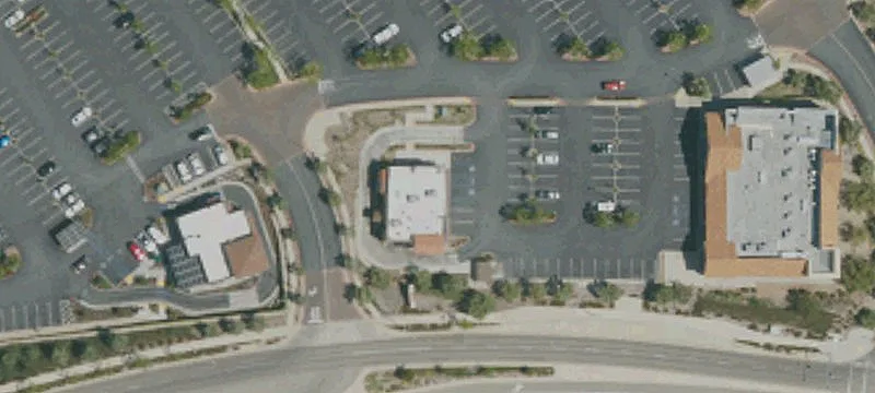 19025 Golden Vly Rd