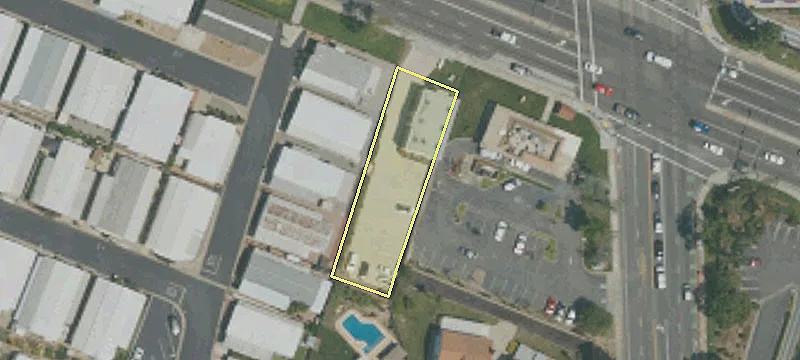 1350 Foothill Blvd
