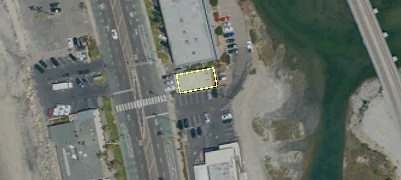 2571 Coast Hwy 101