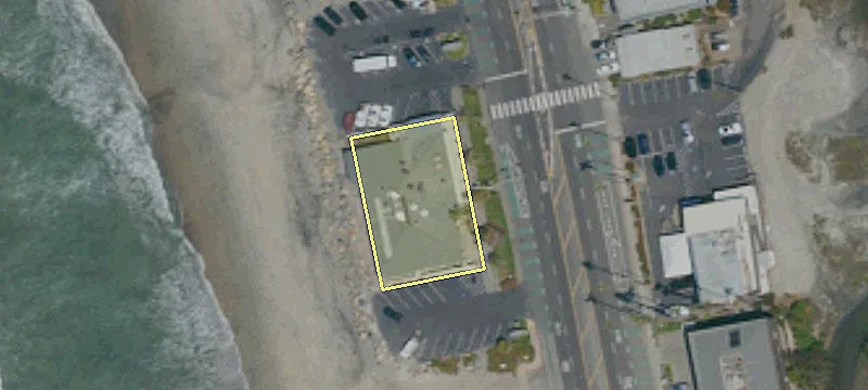 2588 Coast Hwy 101