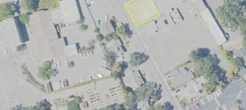 130 Oakwood Dr