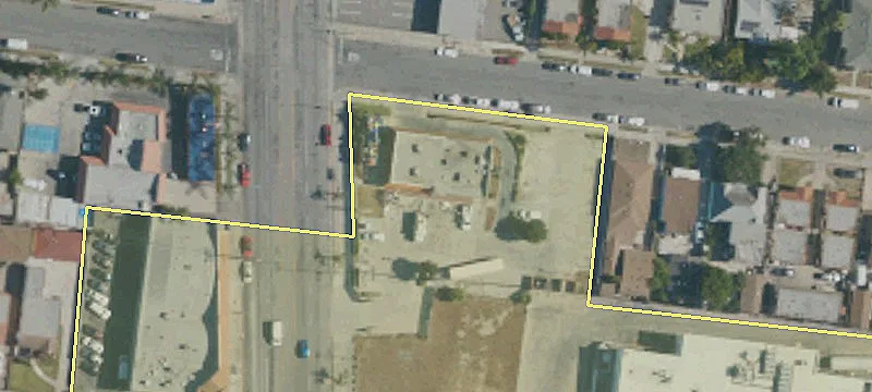 8012 Long Bch Blvd