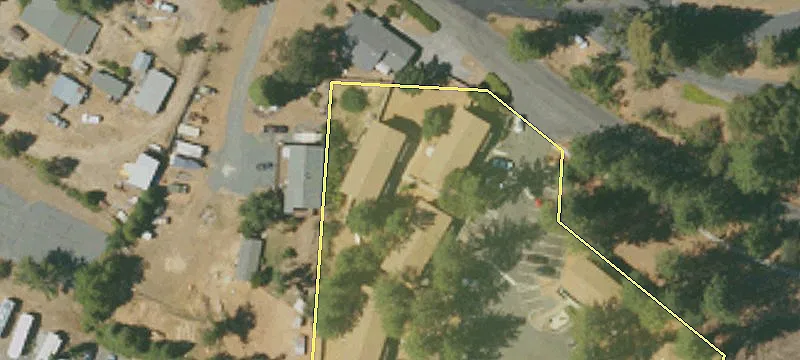 200 Pinetop Cir