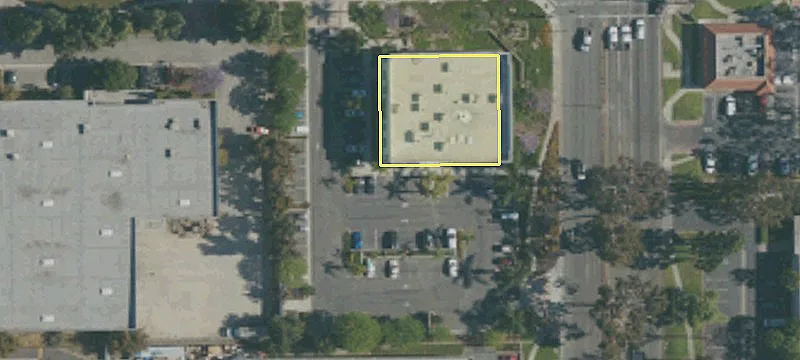 15925 Carmenita Rd