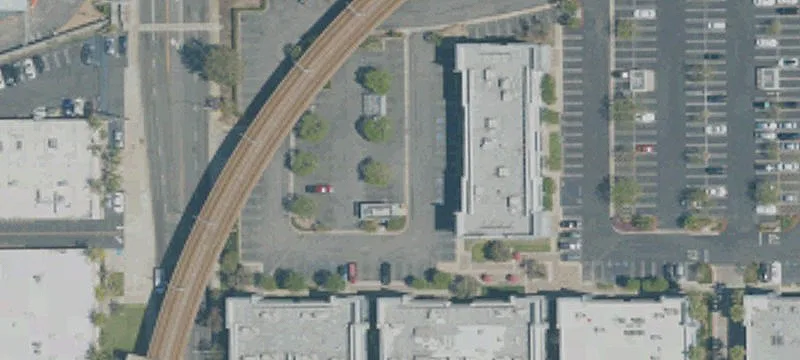 2101 Maple Ave