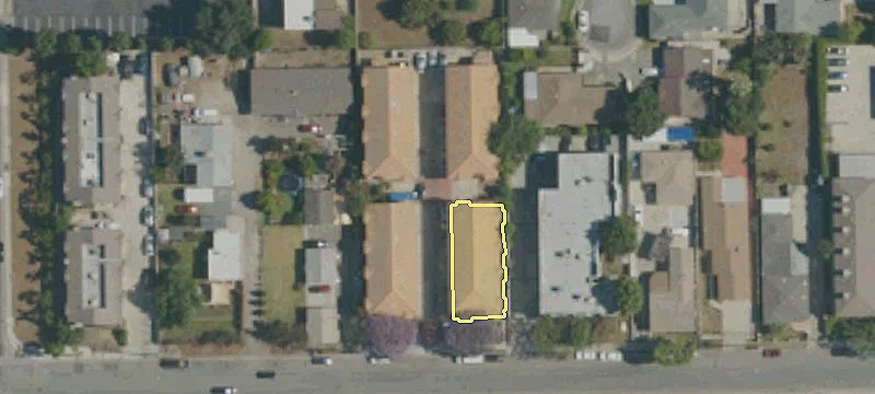 9233 Ramona Blvd