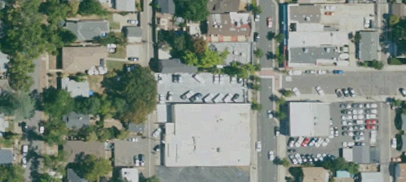 212 Riverside Ave