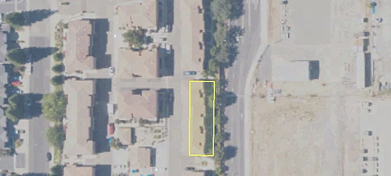 1516 Adora Cir
