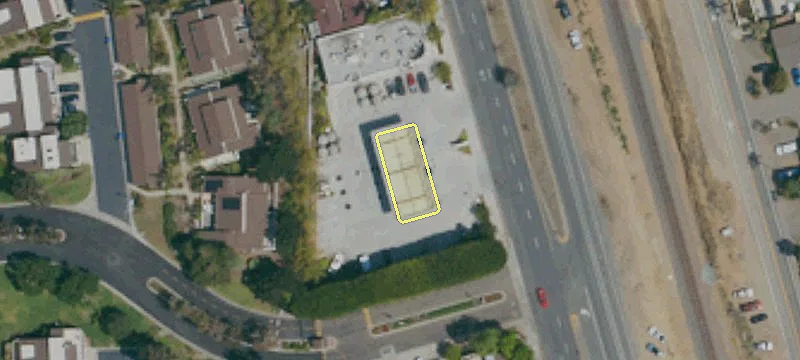 1766 Coast Hwy 101