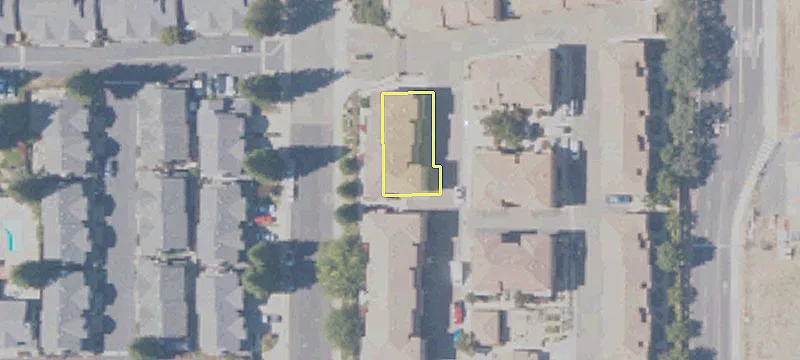 124 Adora Cir