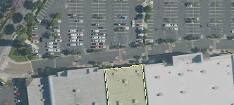 12126 Lakewood Blvd