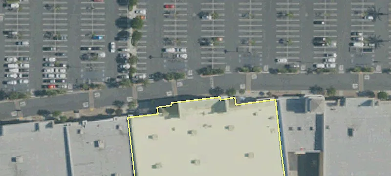 12118 Lakewood Blvd