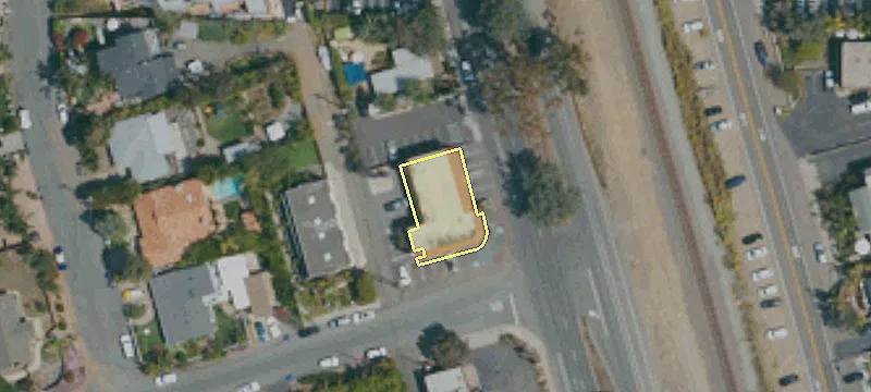 1410 Coast Hwy 101