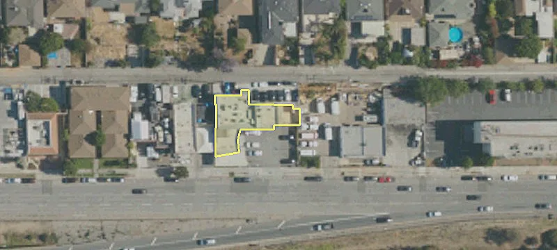 241 Pomona Blvd