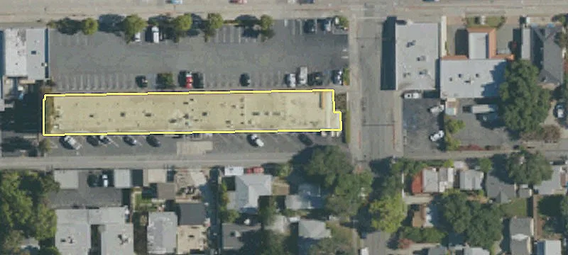 400 Foothill Blvd