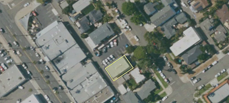 Freeman St