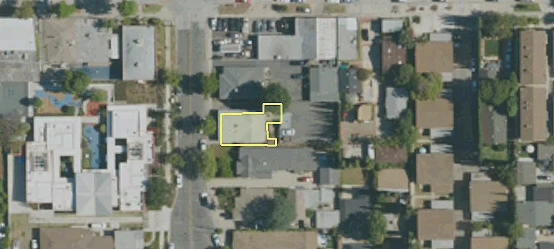 446 Craig Ave