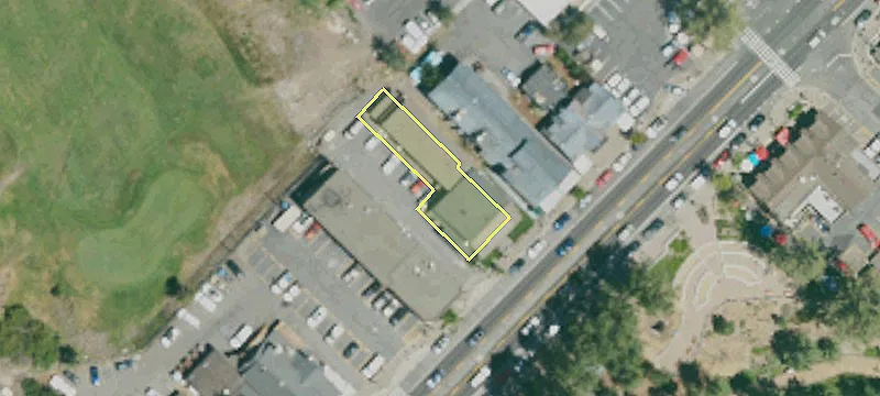 551 Lk Blvd