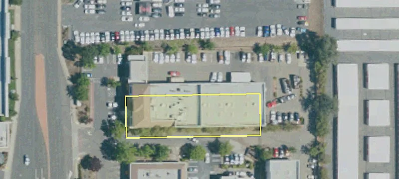 965 Riverside Ave