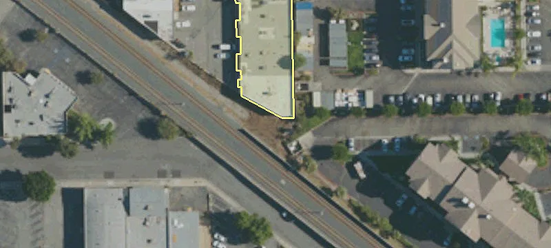 99 2nd Ave