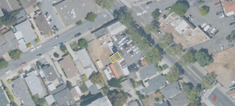 25 Williams St