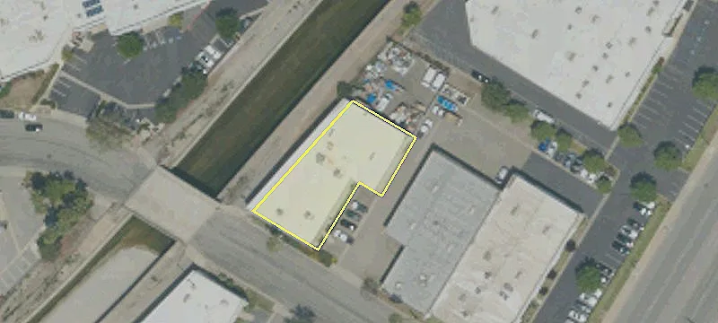 21211 Commerce Pt Dr