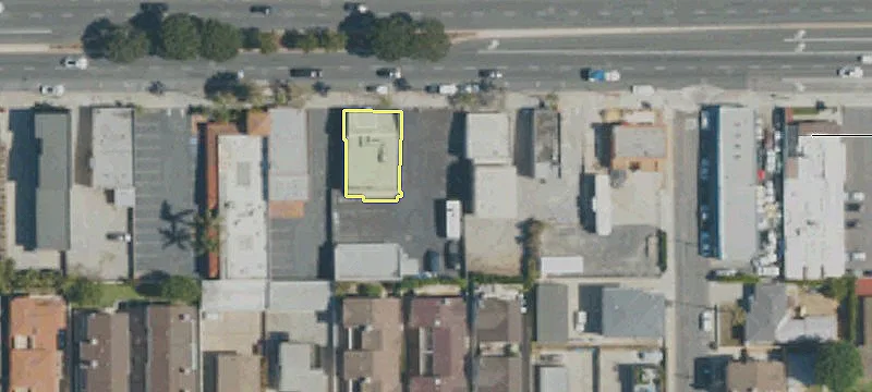 2614 Artesia Blvd