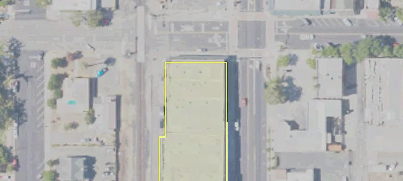 472 Lincoln Blvd