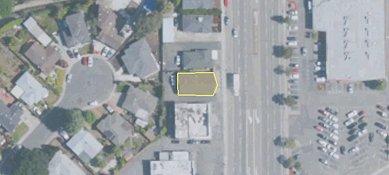 22233 Redwood Rd