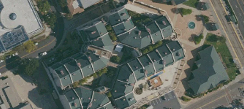 4700 Spg St