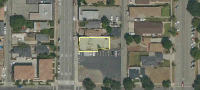 208 Azusa Ave