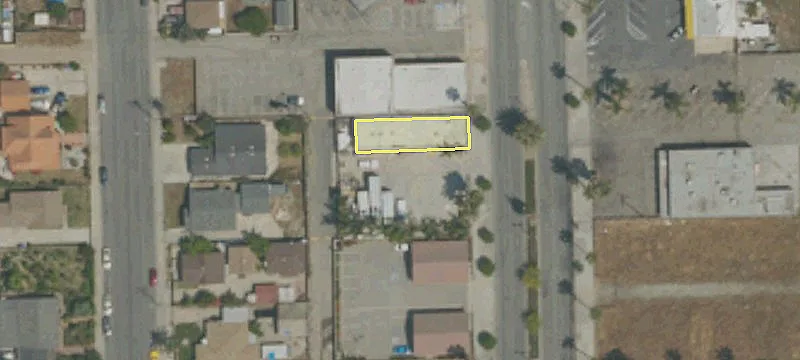1325 Garey Ave