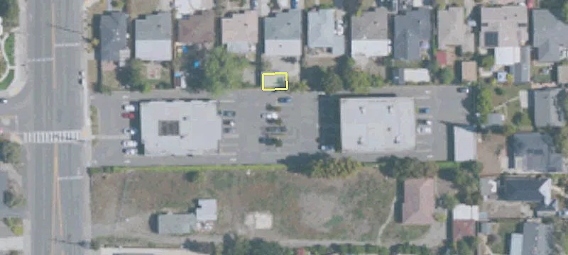 20200 Redwood Rd