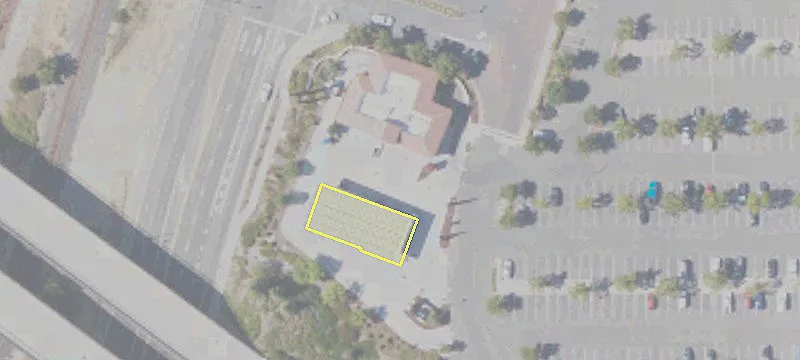 49 Lincoln Blvd