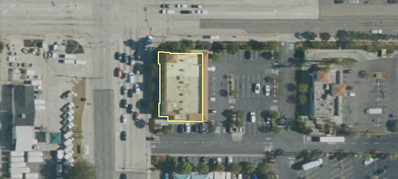 2020 Carson St