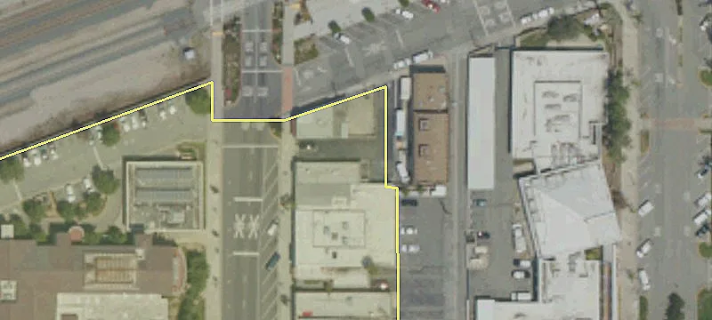 738 Azusa Ave
