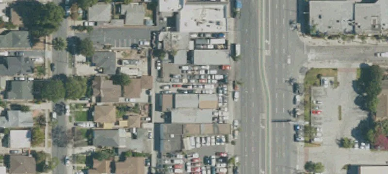 10101 Hawthorne Blvd