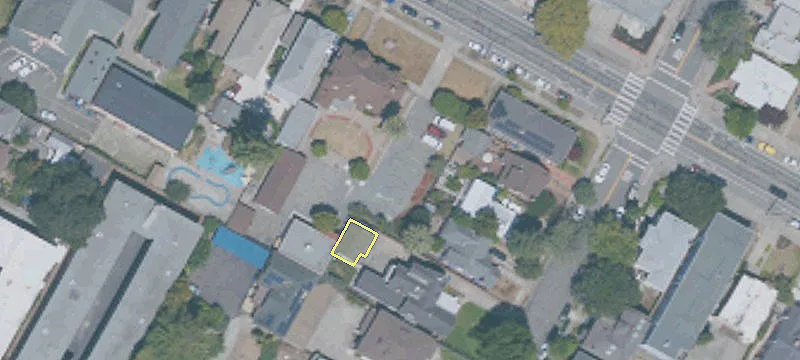 1724 Santa Clara Ave