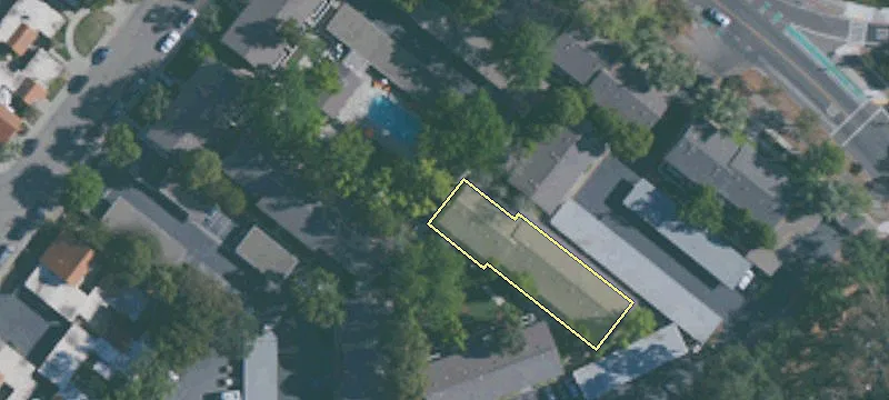 1374 Hopyard Rd