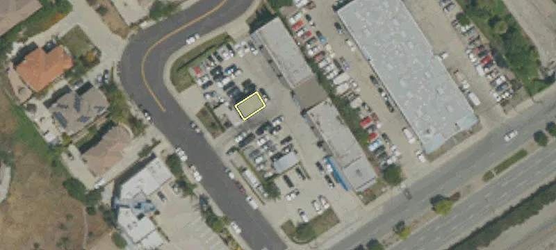20201 Vly Blvd