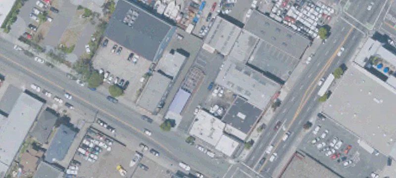 2335 Clement Ave