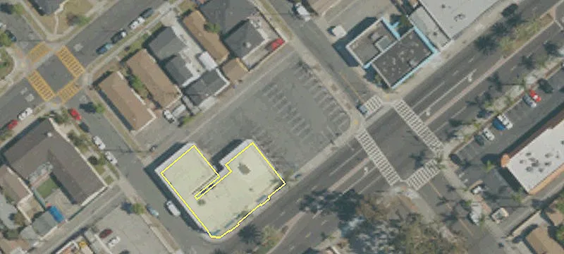 5115 Kinsie St, Unit 5119