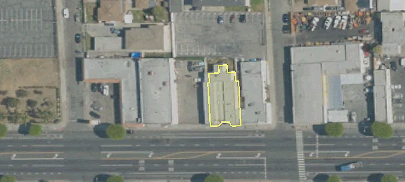1117 Compton Blvd