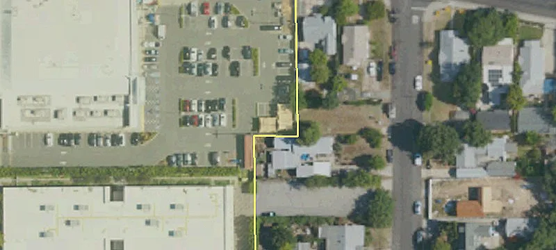 2408 Lincoln Ave